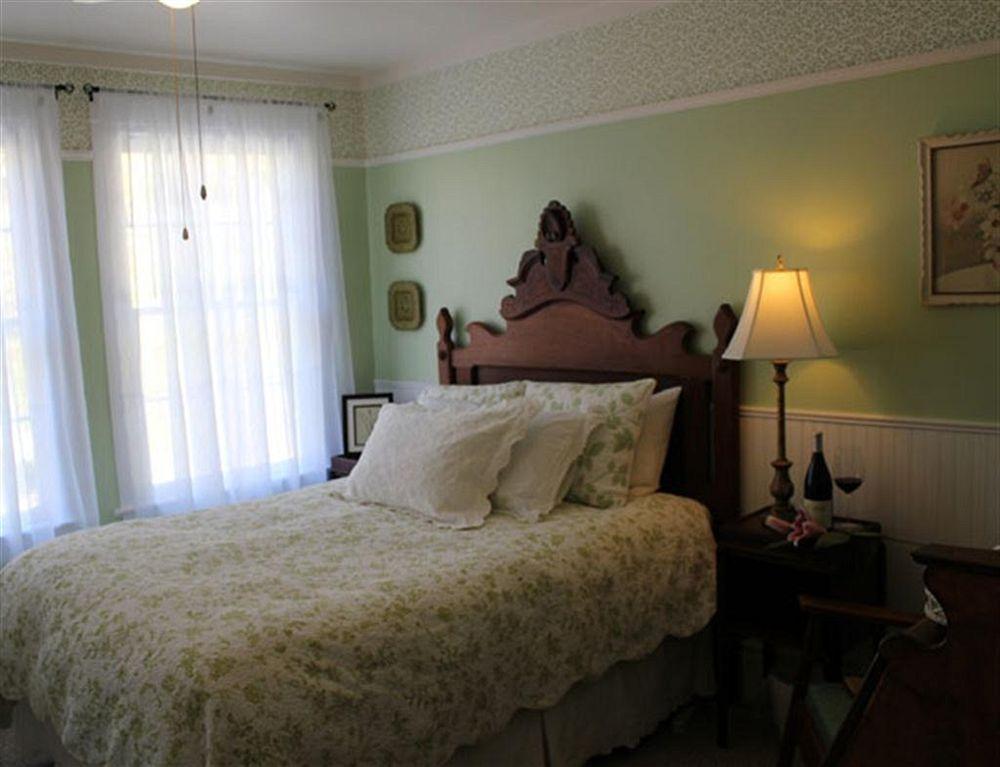 The Historic Requa Inn Klamath Esterno foto