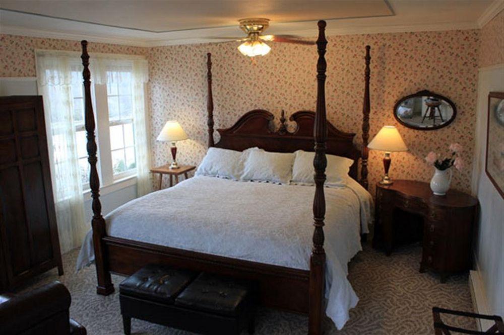 The Historic Requa Inn Klamath Esterno foto