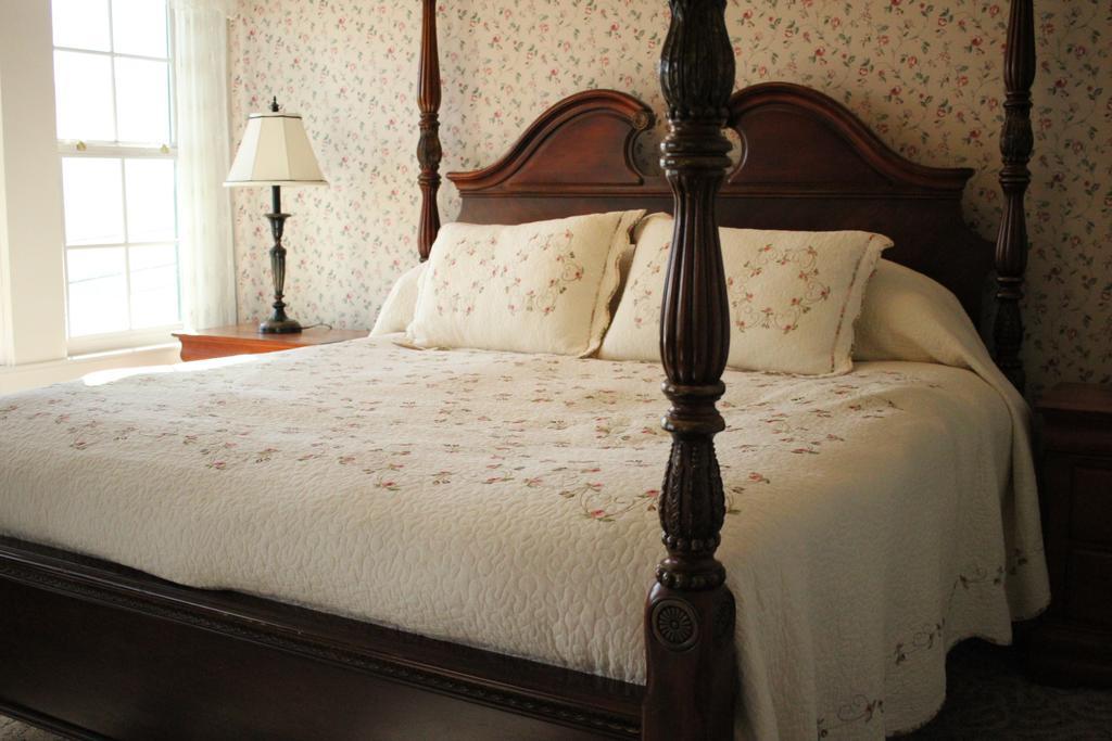 The Historic Requa Inn Klamath Esterno foto
